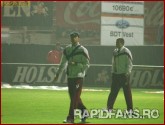 <<->> APASA pentru FOTO la dimensiunea mare <<->> <<->> 2007.10.28 RAPID CFR (117)